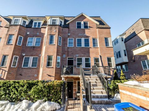 Photo 3 at 147 - 760 Lawrence Avenue W, Glen Park, Toronto