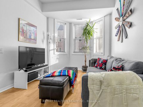 Photo 14 at 147 - 760 Lawrence Avenue W, Glen Park, Toronto