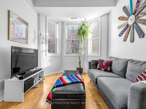 Photo 15 at 147 - 760 Lawrence Avenue W, Glen Park, Toronto