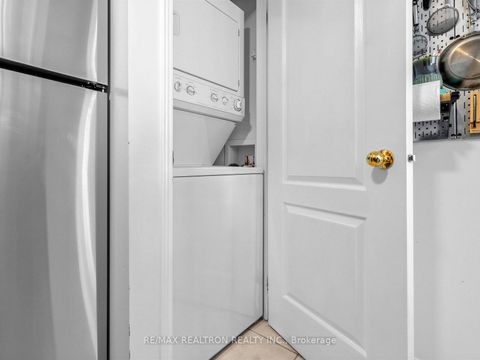 Photo 19 at 147 - 760 Lawrence Avenue W, Glen Park, Toronto