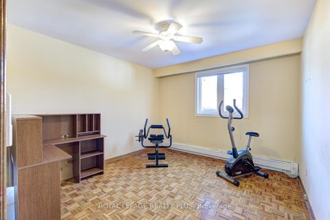 Photo 28 at 11 Ranwood Drive, Pelmo Park W4, Toronto