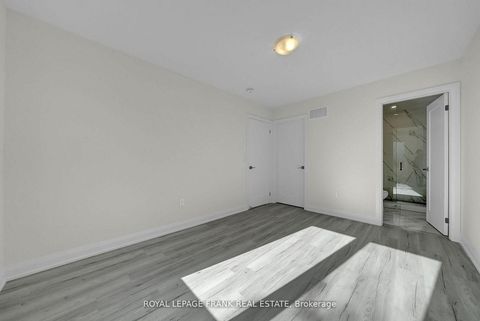 Photo 22 at 327 Anderson Avenue, McLaughlin, Oshawa