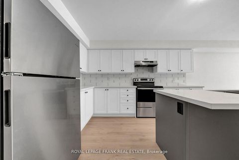 Photo 26 at 327 Anderson Avenue, McLaughlin, Oshawa