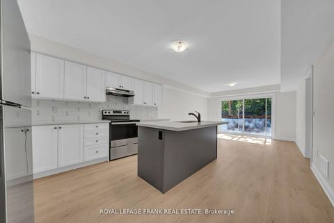 Photo 6 at 329 Anderson Avenue, McLaughlin, Oshawa