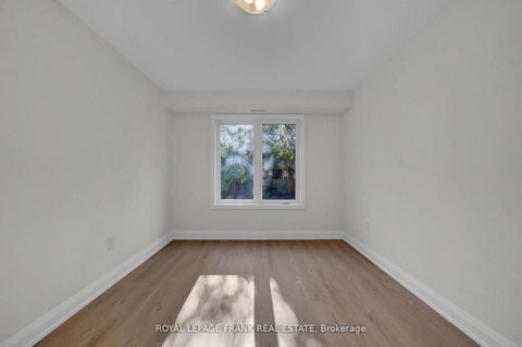 Photo 9 at 329 Anderson Avenue, McLaughlin, Oshawa