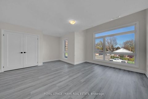 Photo 13 at 329 Anderson Avenue, McLaughlin, Oshawa