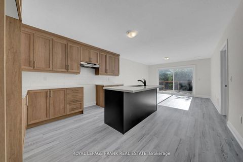 Photo 17 at 329 Anderson Avenue, McLaughlin, Oshawa