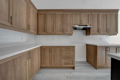 Photo 18 at 329 Anderson Avenue, McLaughlin, Oshawa