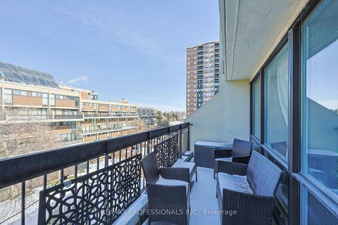 Photo 14 at 318 - 364 The East Mall Street, City Centre West, Toronto