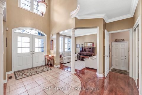 Photo 7 at 56 Moreau Trail, Birchmount, Toronto