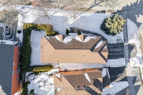 Photo 42 at 56 Moreau Trail, Birchmount, Toronto