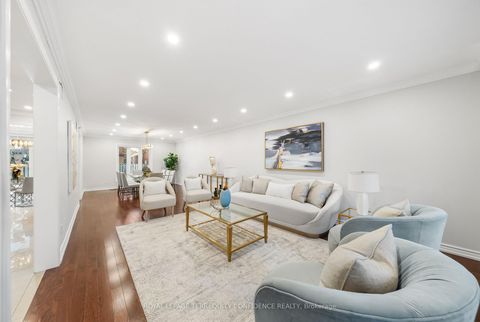 Photo 2 at 84 Bestview Drive, Steeles, Toronto