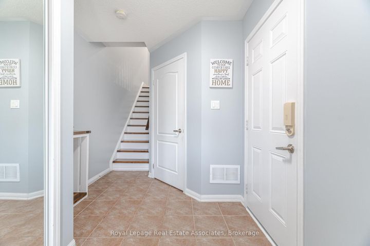 Photo 6 at 932 Burgess Gardens, CO Coates, Milton