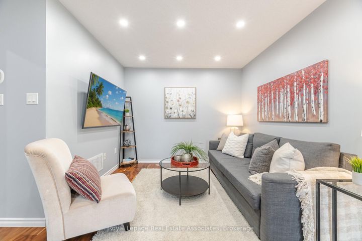 Photo 10 at 932 Burgess Gardens, CO Coates, Milton