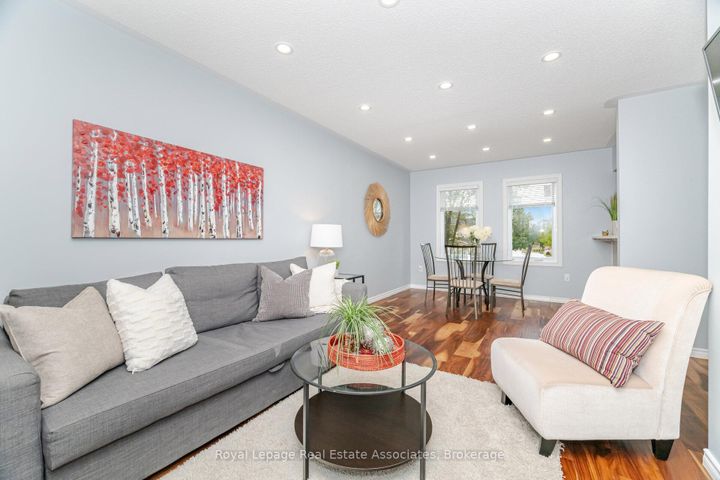 Photo 11 at 932 Burgess Gardens, CO Coates, Milton