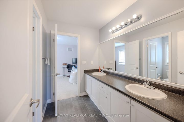 Photo 29 at 532 Mcgregor Farm Trail, Glenway Estates, Newmarket