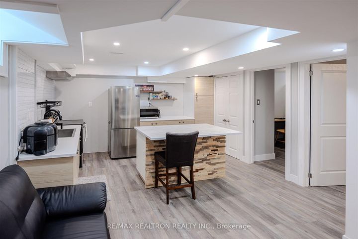 Photo 36 at 532 Mcgregor Farm Trail, Glenway Estates, Newmarket