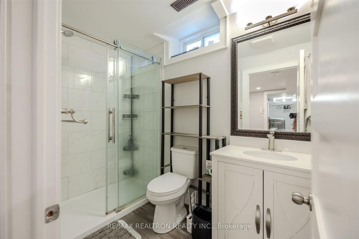 Photo 40 at 532 Mcgregor Farm Trail, Glenway Estates, Newmarket