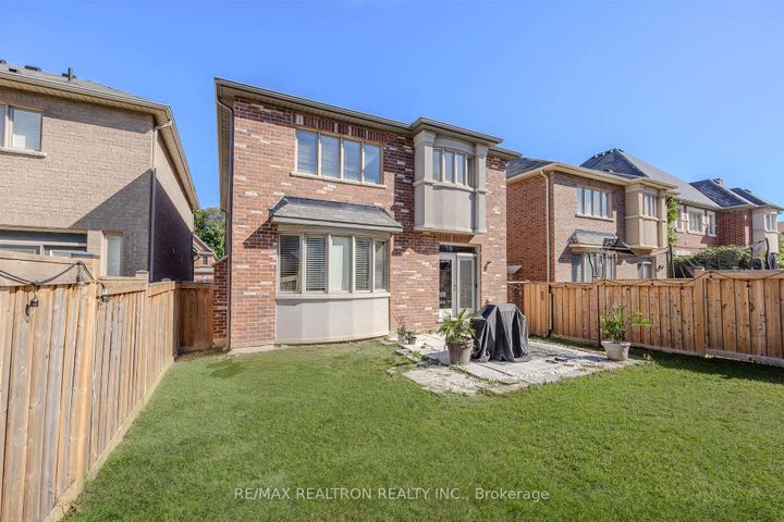 Photo 44 at 532 Mcgregor Farm Trail, Glenway Estates, Newmarket