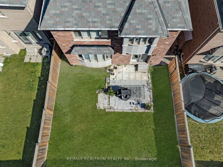 Photo 46 at 532 Mcgregor Farm Trail, Glenway Estates, Newmarket