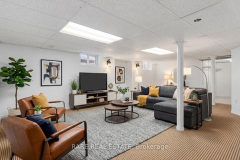 Photo 40 at 28 Hawkins Drive, Ardagh, Barrie