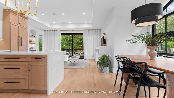 Photo 5 at 197 Glen Oak Drive, WO West, Oakville