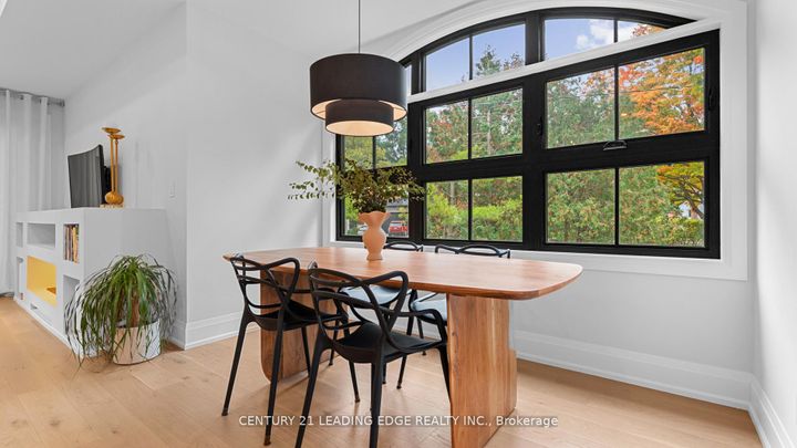 Photo 11 at 197 Glen Oak Drive, WO West, Oakville