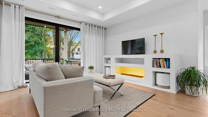 Photo 13 at 197 Glen Oak Drive, WO West, Oakville