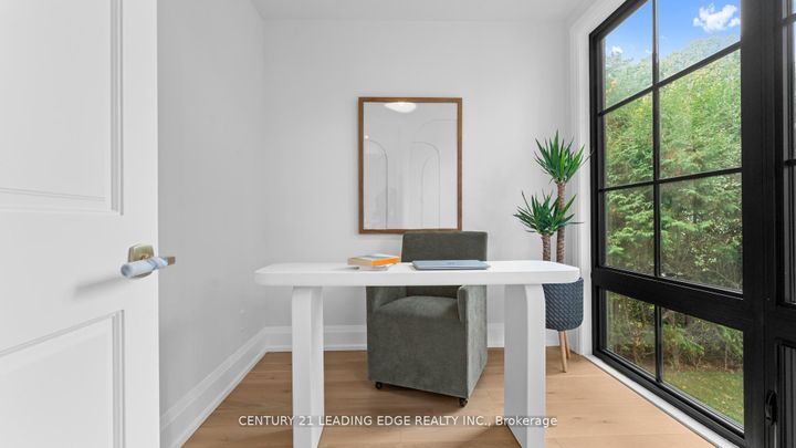 Photo 18 at 197 Glen Oak Drive, WO West, Oakville