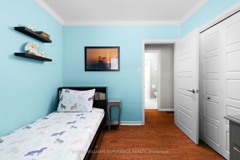 Photo 11 at 27 Ottaway Avenue, Wellington, Barrie