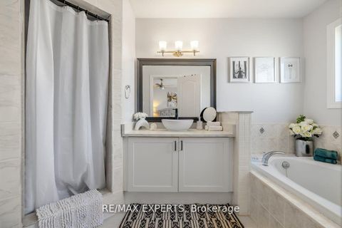 Photo 22 at 10 Snowden Avenue, Shore, Barrie