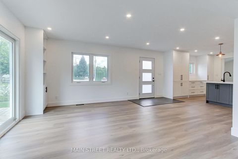 Photo 7 at 353 Pasadena Drive, Keswick South, Georgina