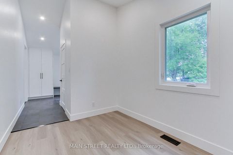 Photo 16 at 353 Pasadena Drive, Keswick South, Georgina