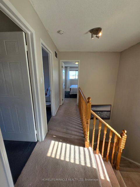 Photo 20 at 29 Nicholson Drive, Ardagh, Barrie