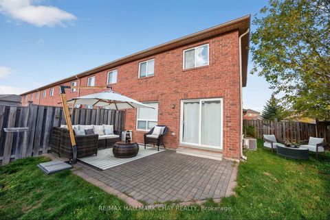 Photo 2 at 36 Goodwin Drive, Painswick South, Barrie