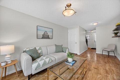 Photo 9 at 36 Goodwin Drive, Painswick South, Barrie