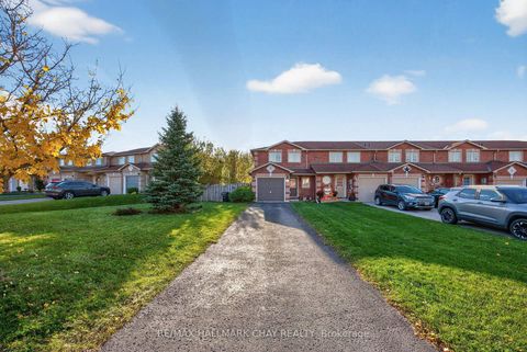 Photo 32 at 36 Goodwin Drive, Painswick South, Barrie