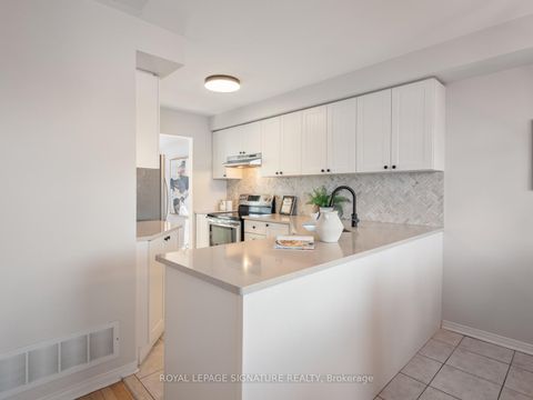 Photo 10 at 71 Port Union Road, Rouge E10, Toronto