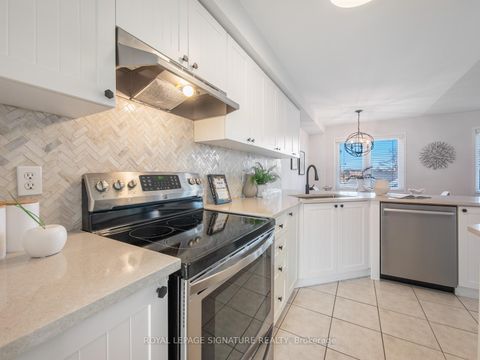 Photo 13 at 71 Port Union Road, Rouge E10, Toronto