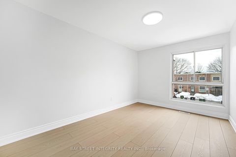 Photo 35 at 41 Elsa Vine Way, Bayview Village, Toronto