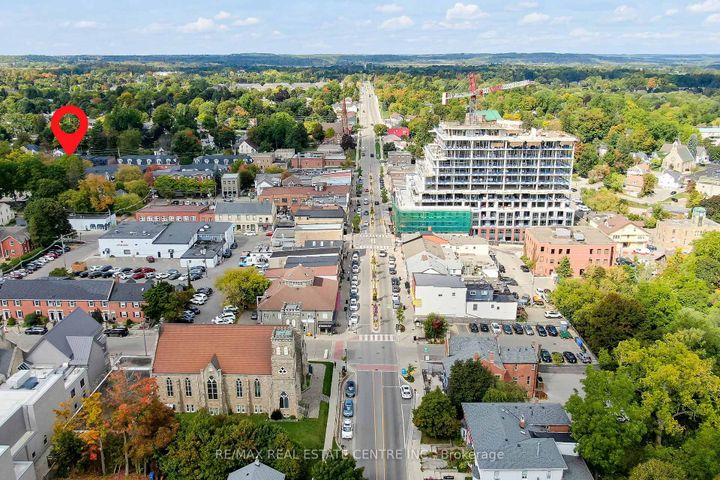 Photo 3 at 19 James Street, Georgetown, Halton Hills