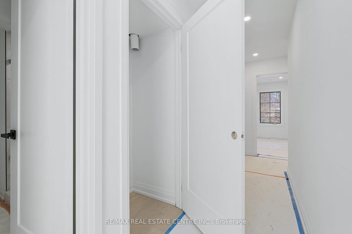 Photo 25 at 19 James Street, Georgetown, Halton Hills