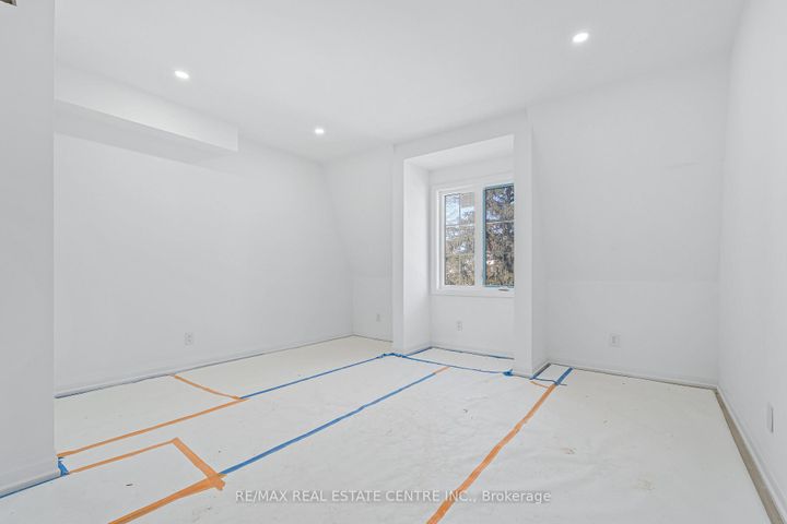 Photo 31 at 19 James Street, Georgetown, Halton Hills