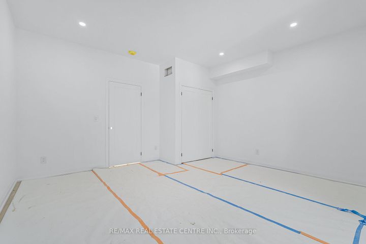 Photo 32 at 19 James Street, Georgetown, Halton Hills