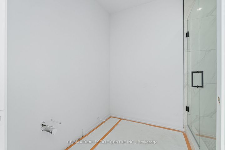 Photo 33 at 19 James Street, Georgetown, Halton Hills