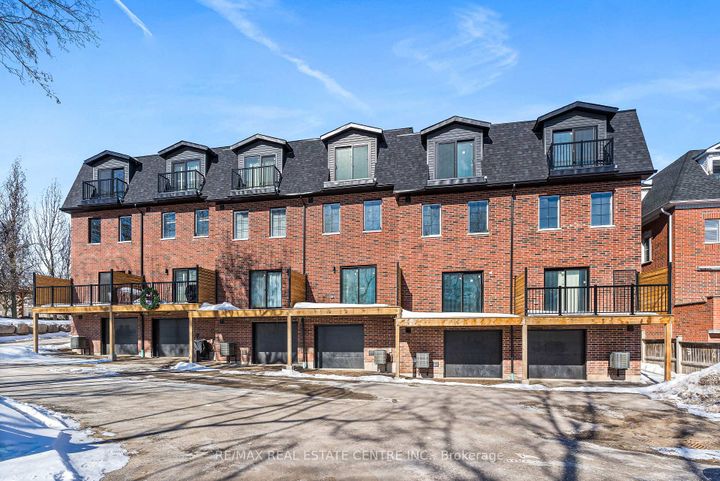 Photo 41 at 19 James Street, Georgetown, Halton Hills