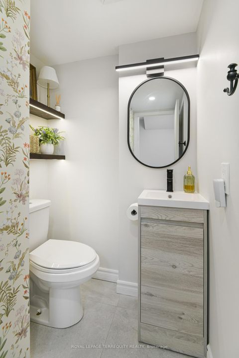 Photo 2 at 759 - 5 Everson Drive, Willowdale East, Toronto