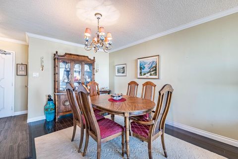 Photo 10 at 1907 - 812 Burnhamthorpe Road, Markland Wood, Toronto