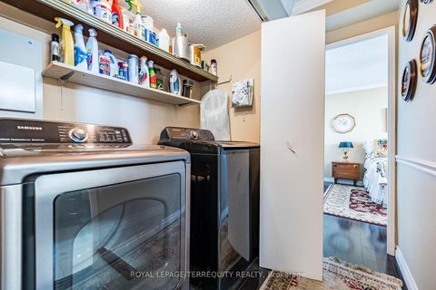 Photo 16 at 1907 - 812 Burnhamthorpe Road, Markland Wood, Toronto