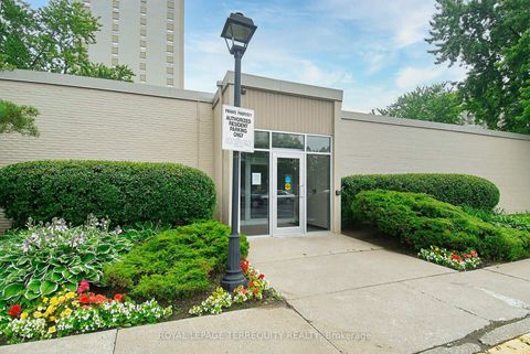 Photo 27 at 1907 - 812 Burnhamthorpe Road, Markland Wood, Toronto